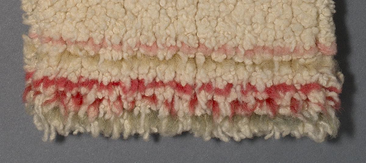 1965.2071.001 Mitten, Detail 2