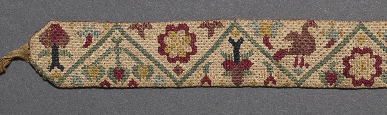 1965.2082.001 Garter, Detail