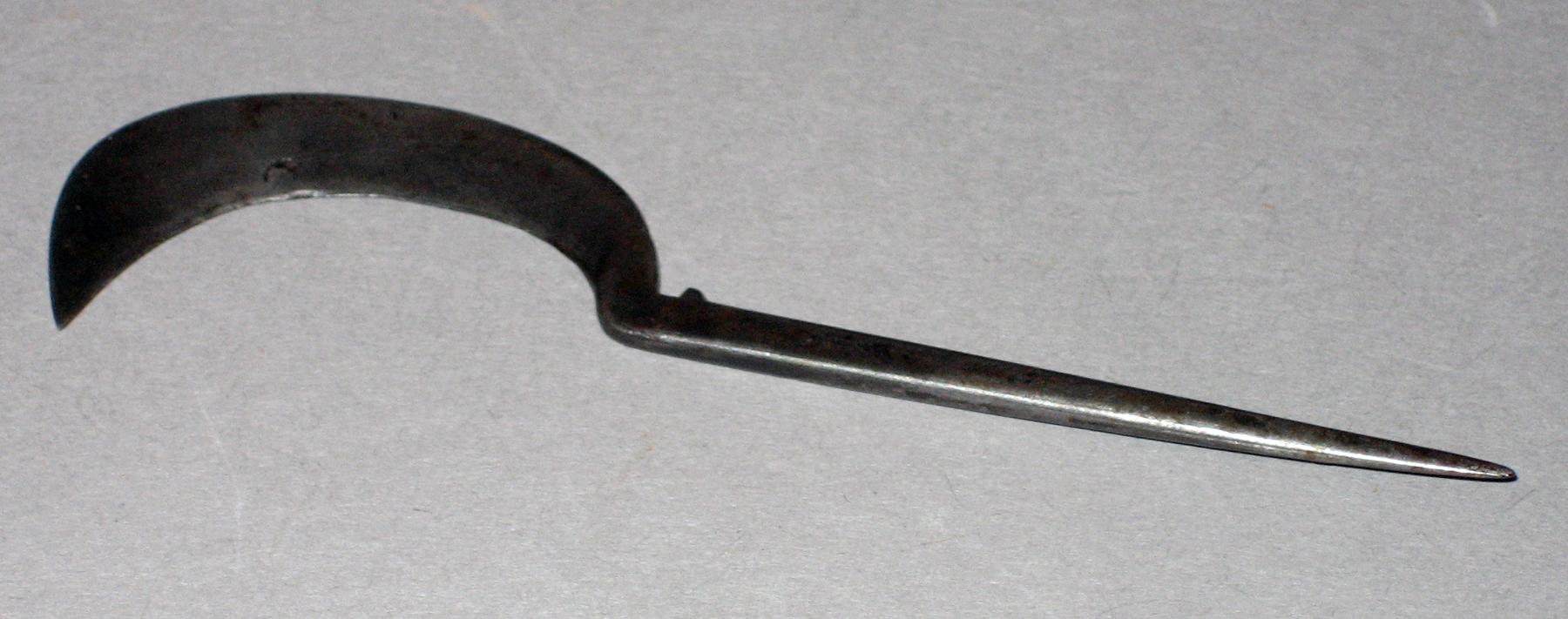 1965.2101 Sickle