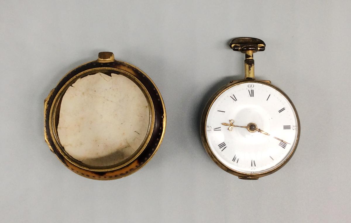 1956.0029.003 A B Watch, view 4