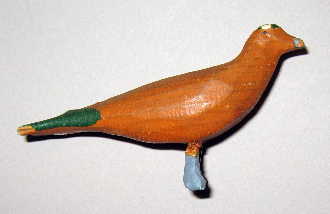 1965.2107.019 Bird (profile)