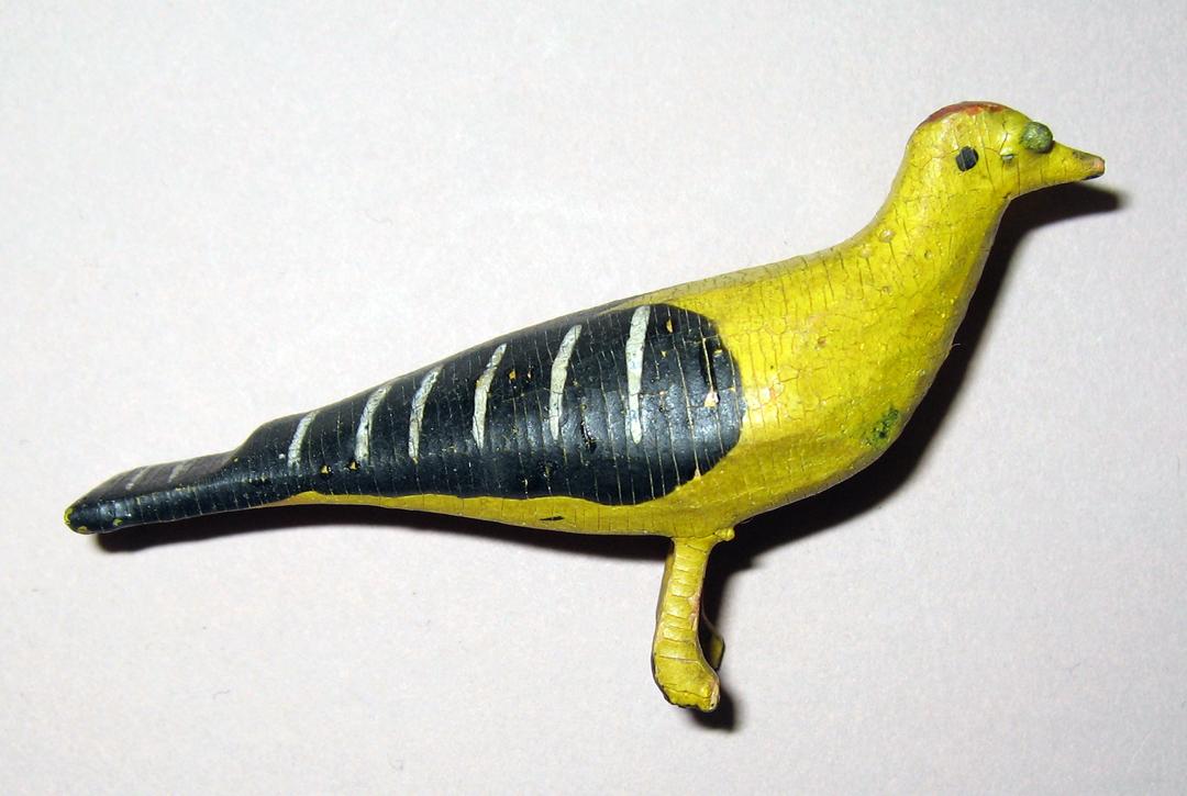1965.2107.042 Bird (profile)