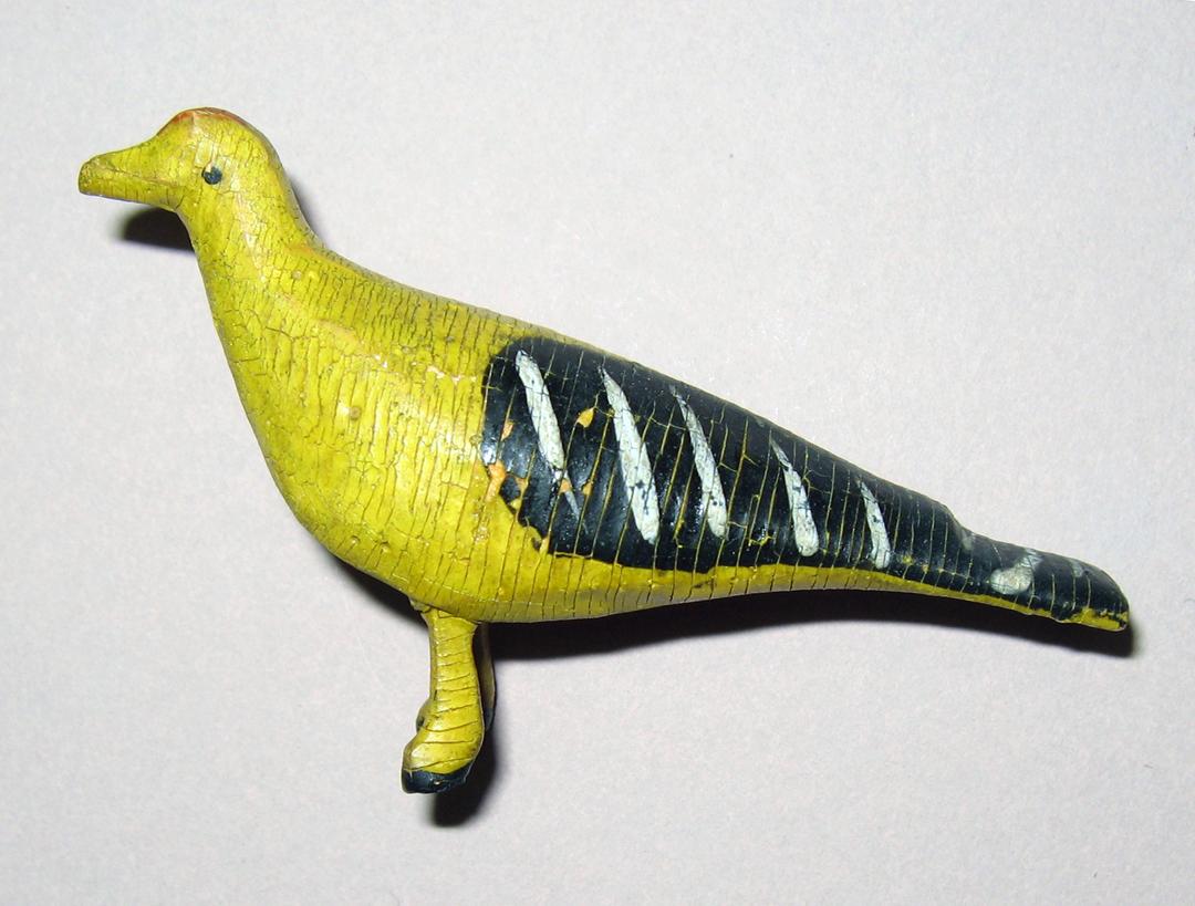 1965.2107.043 Bird (profile)