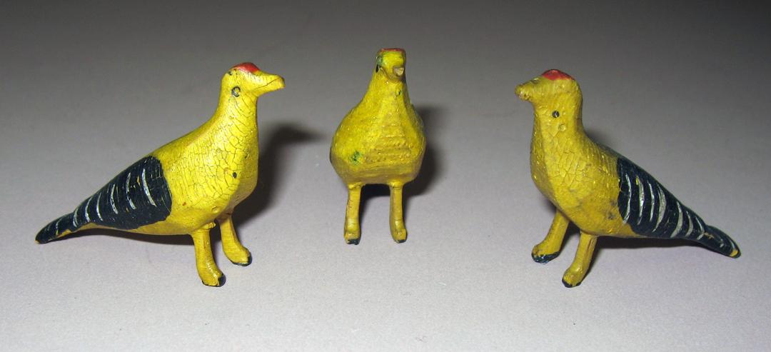 1965.2107.042-.044 Birds