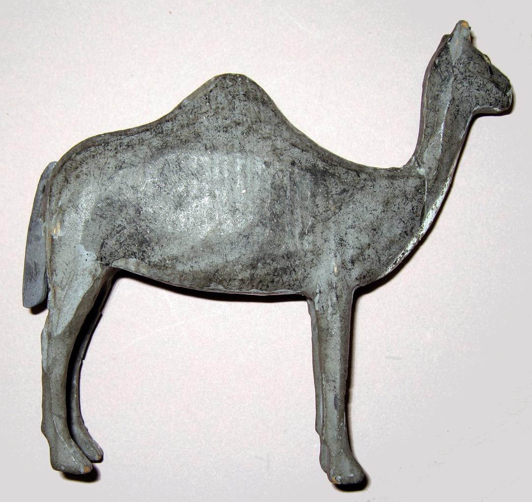 1965.2107.054 Camel (profile)