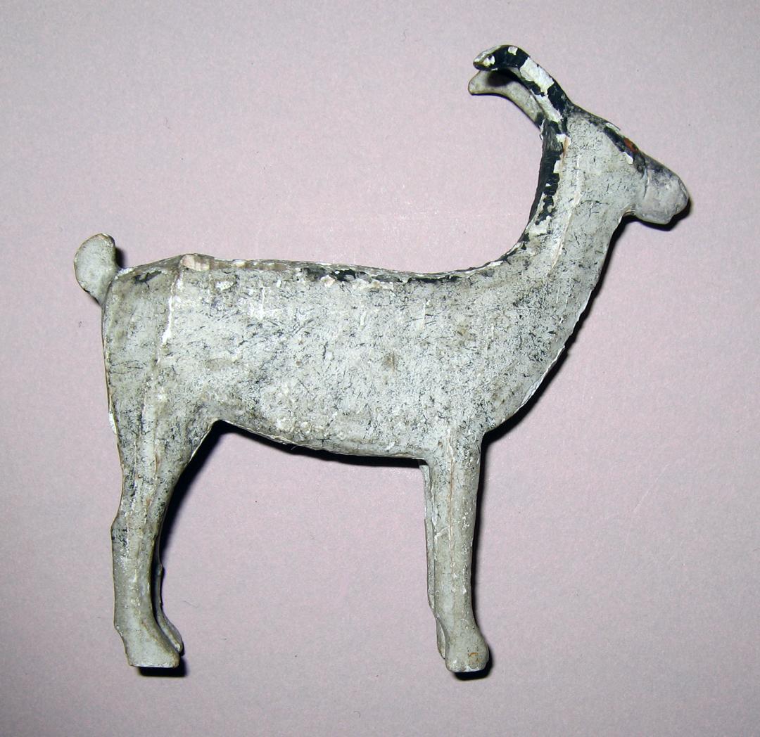 1965.2107.080 Animal (profile)