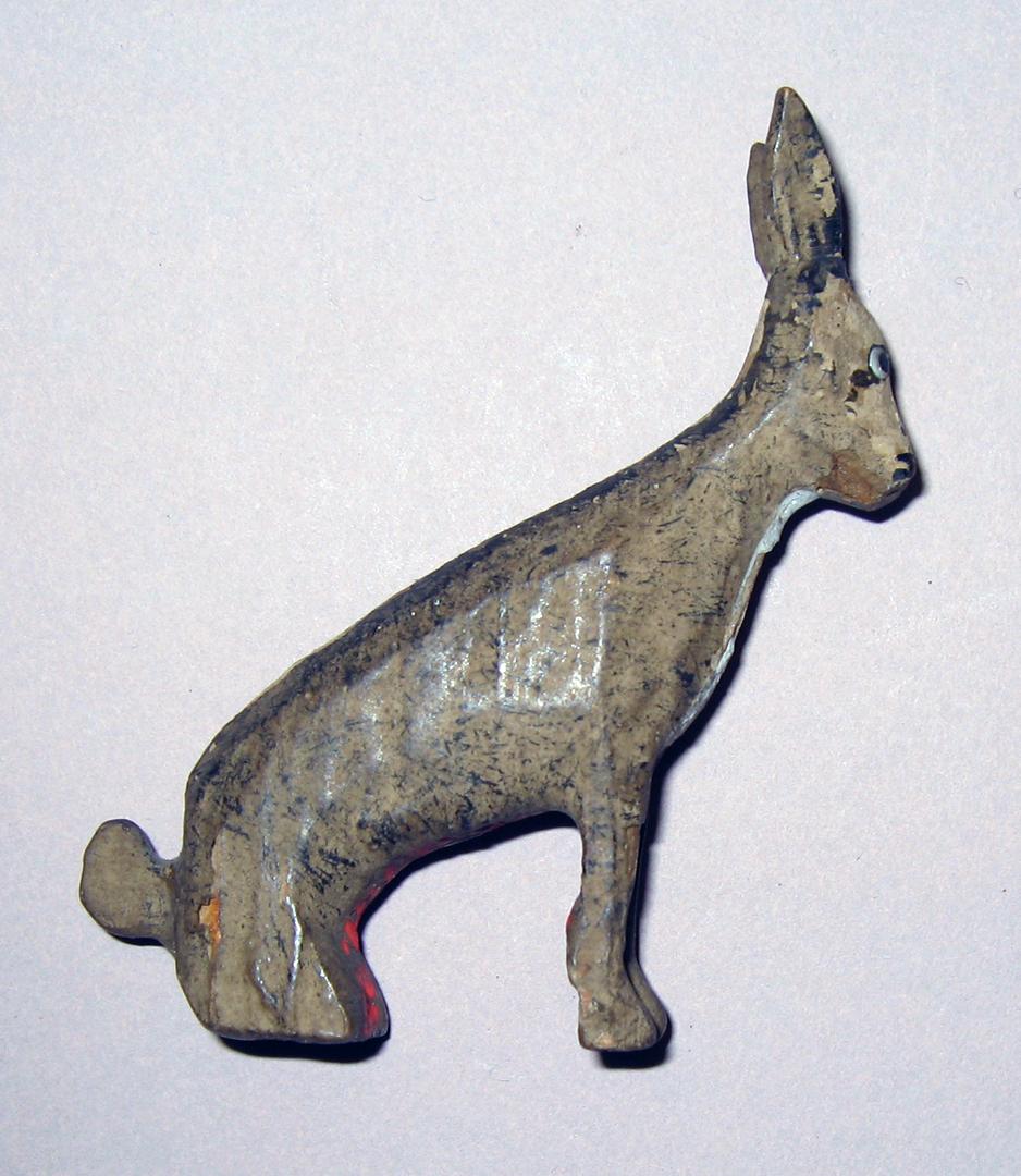 1965.2107.098 Rabbit (profile)