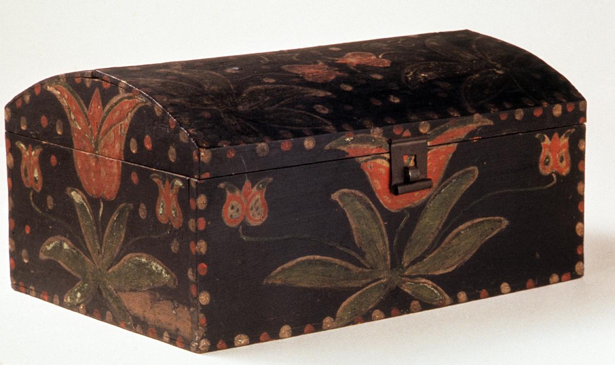 1965.2111 Box