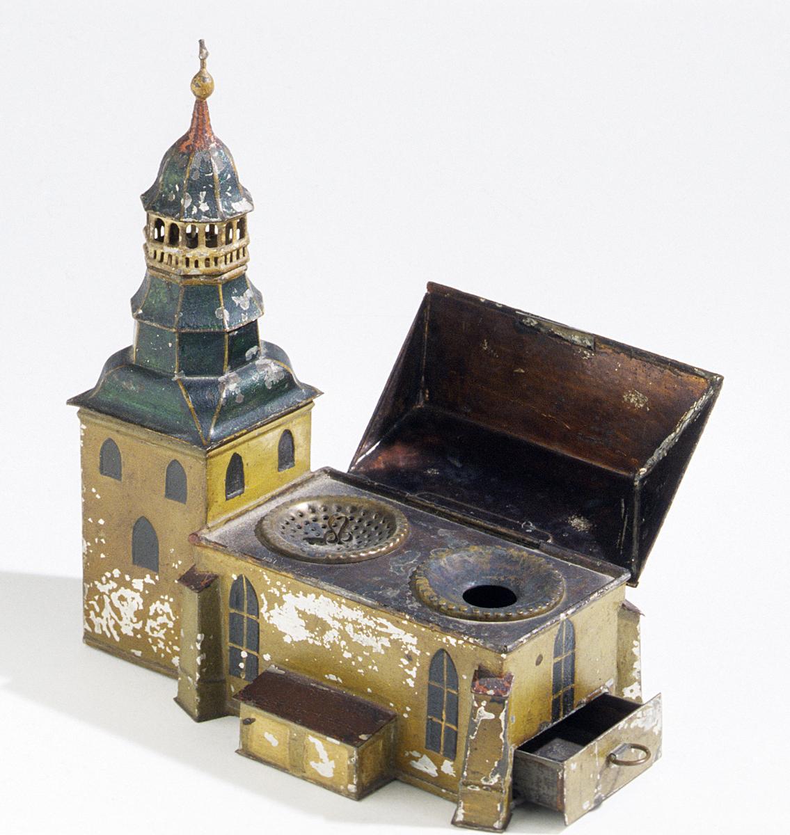1965.2113 A-D Inkstand, View 2