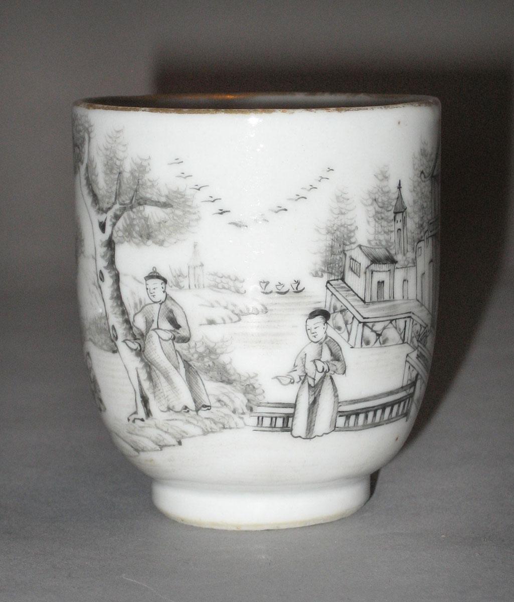 1956.0038.006 Porcelain coffee cup detail