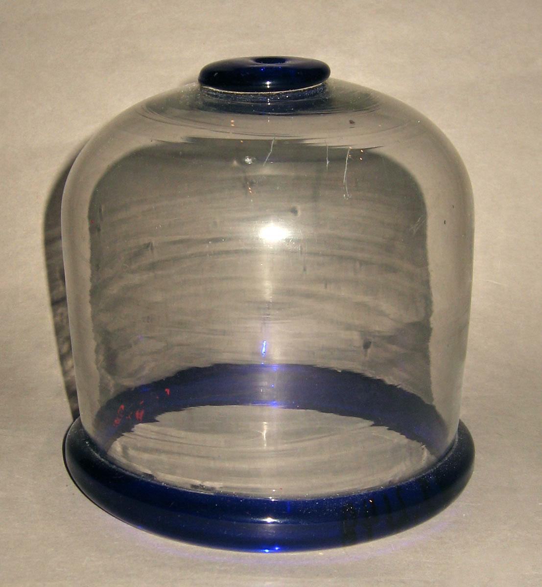 1965.2148 Glass cover or string holder