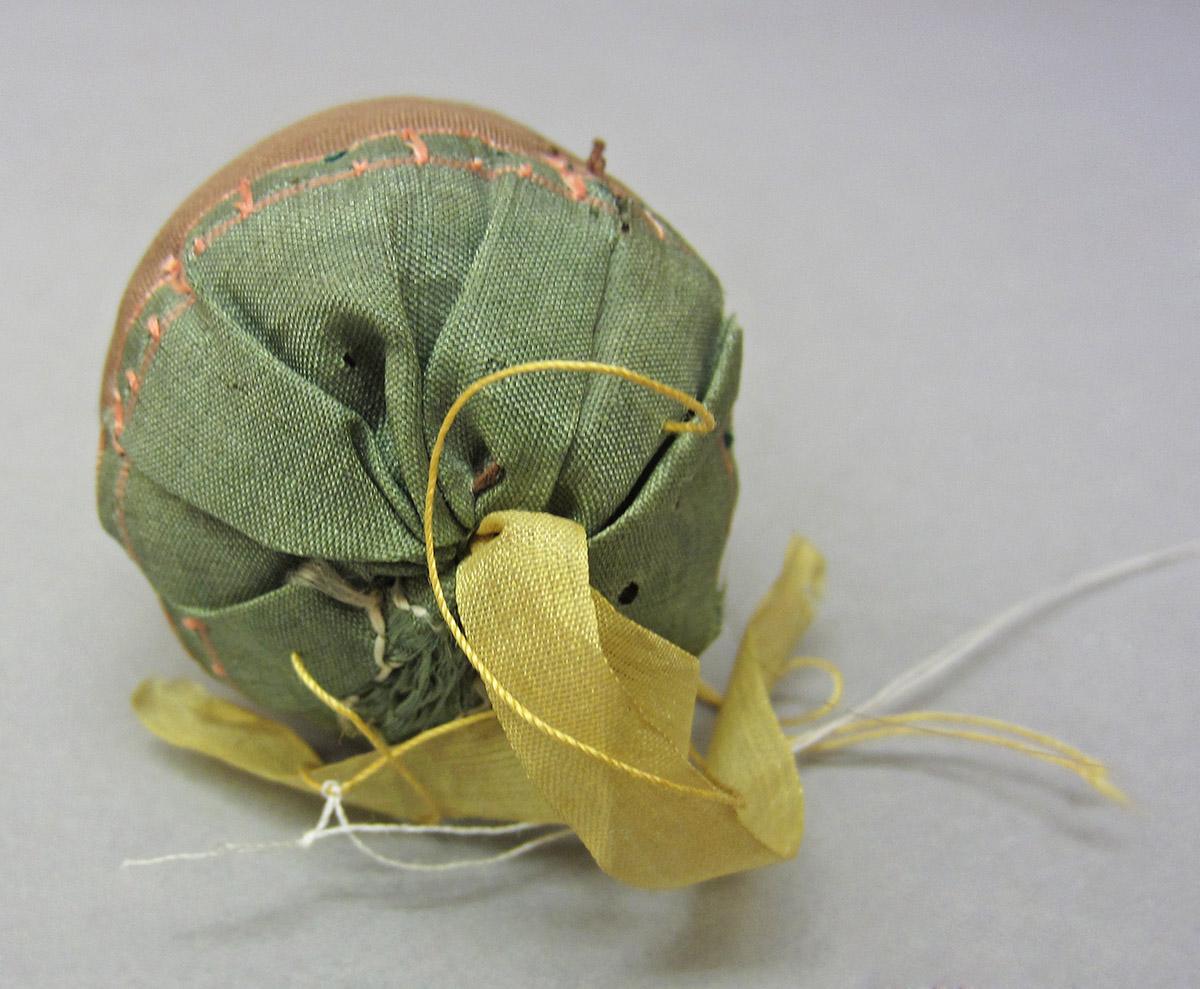 1965.2159, Pincushion, top