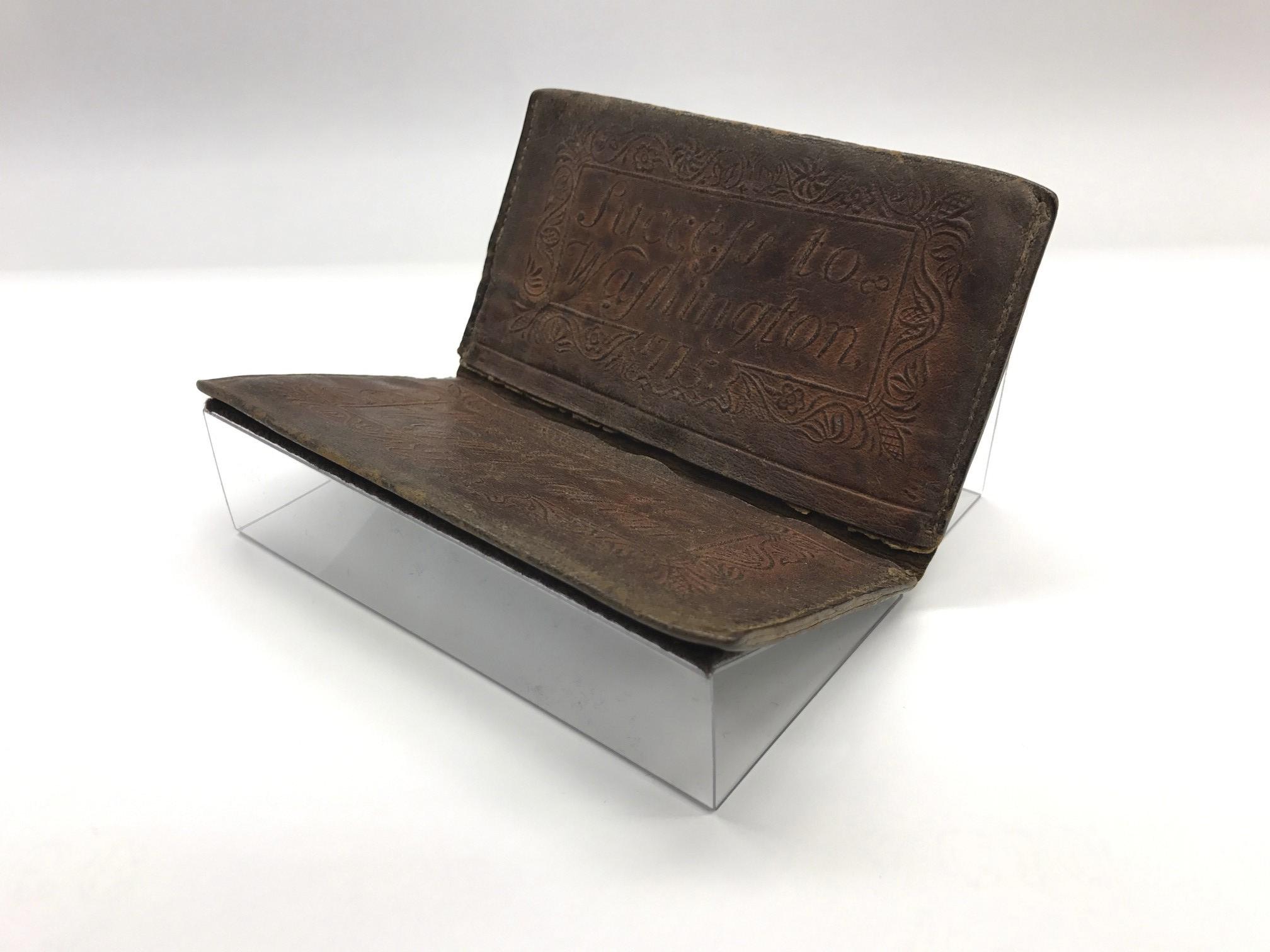 1965.2180 Pocketbook, view 4