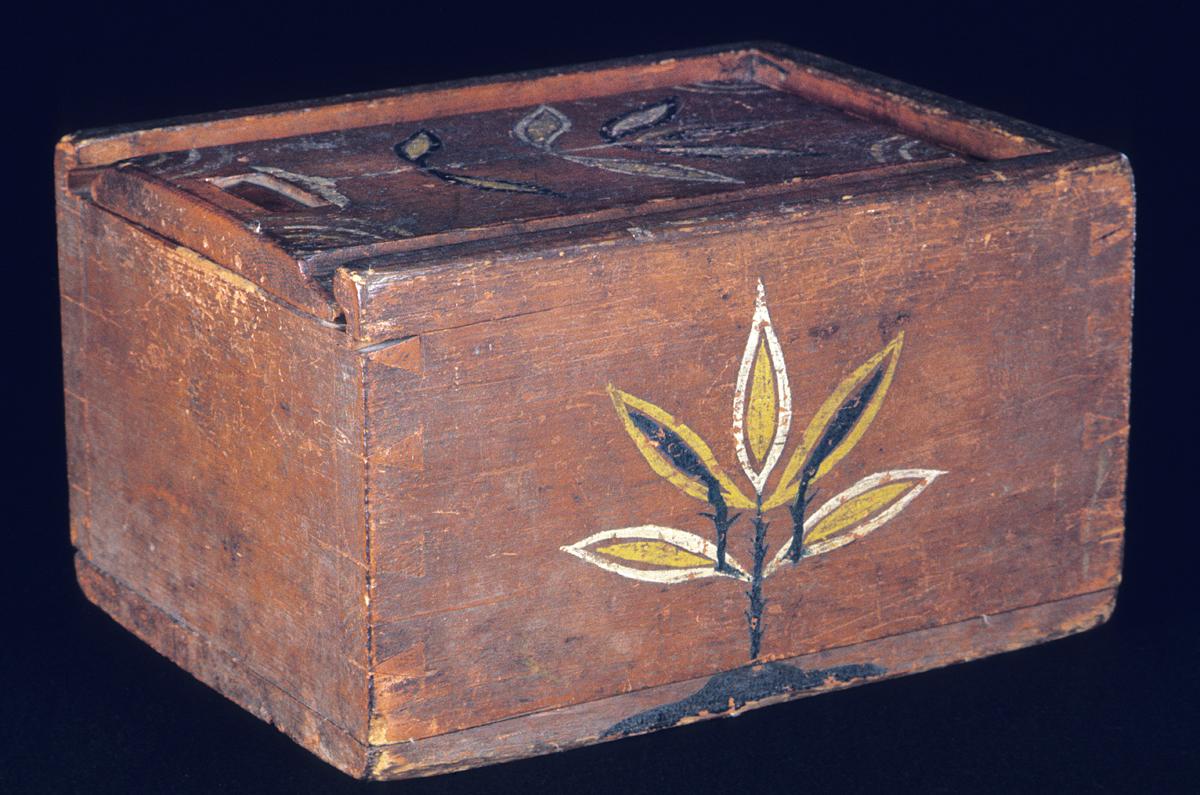 1965.2193 A, B Box