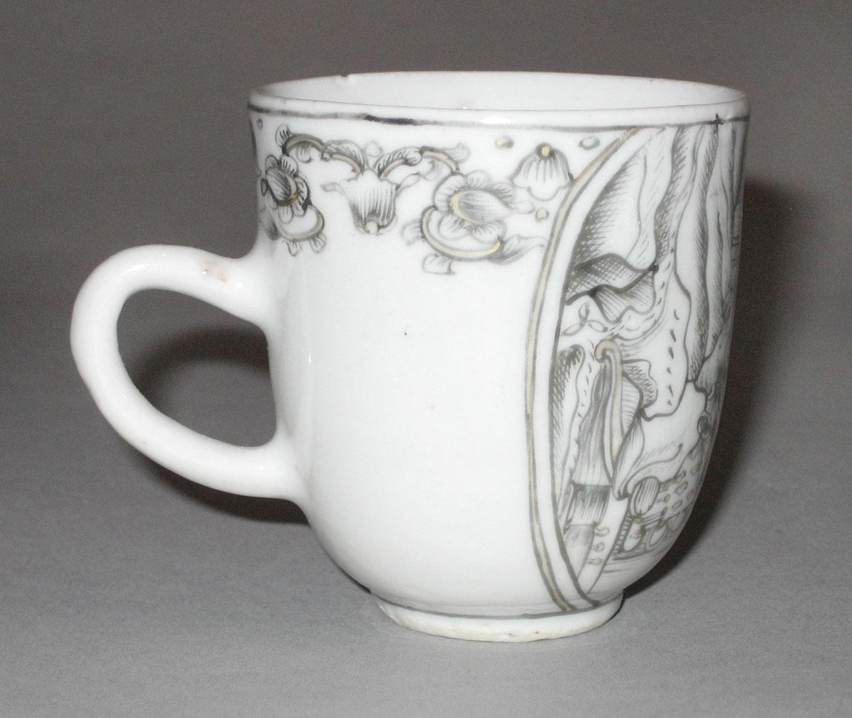 1956.0038.016 Porcelain coffee cup side 2