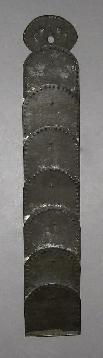 1965.2218 Letter Holder