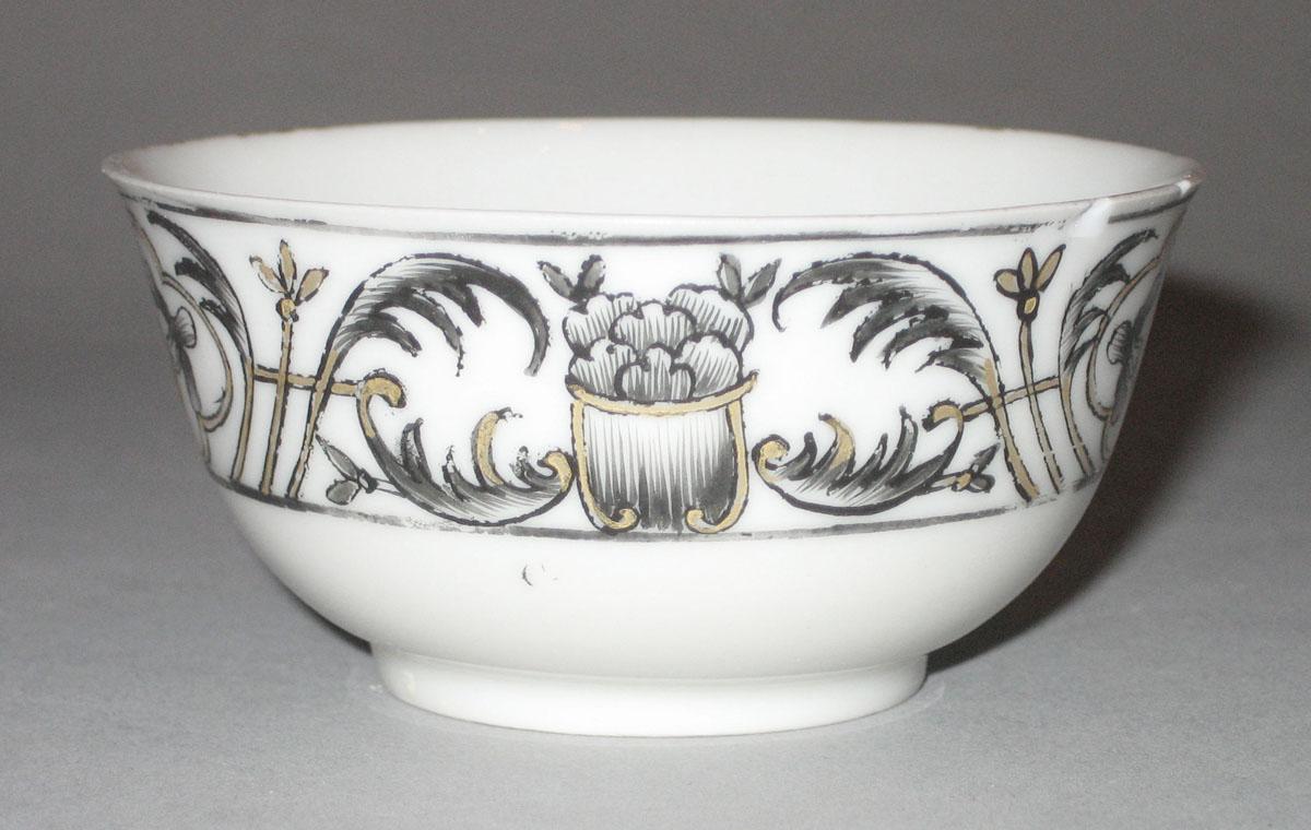 1956.0038.017 Porcelain teabowl