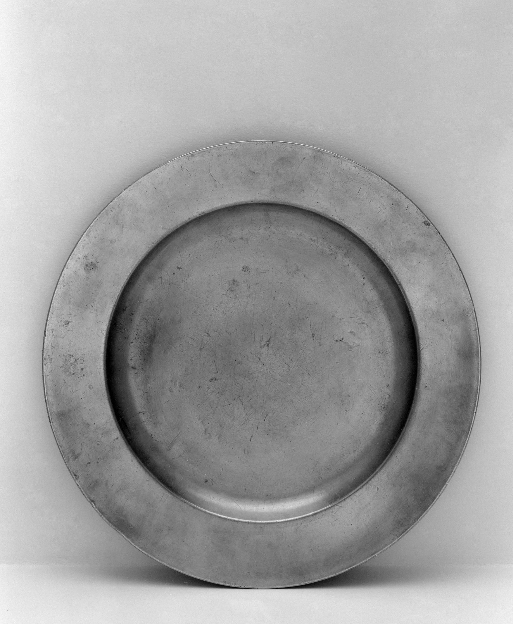 1965.2238 Pewter plate