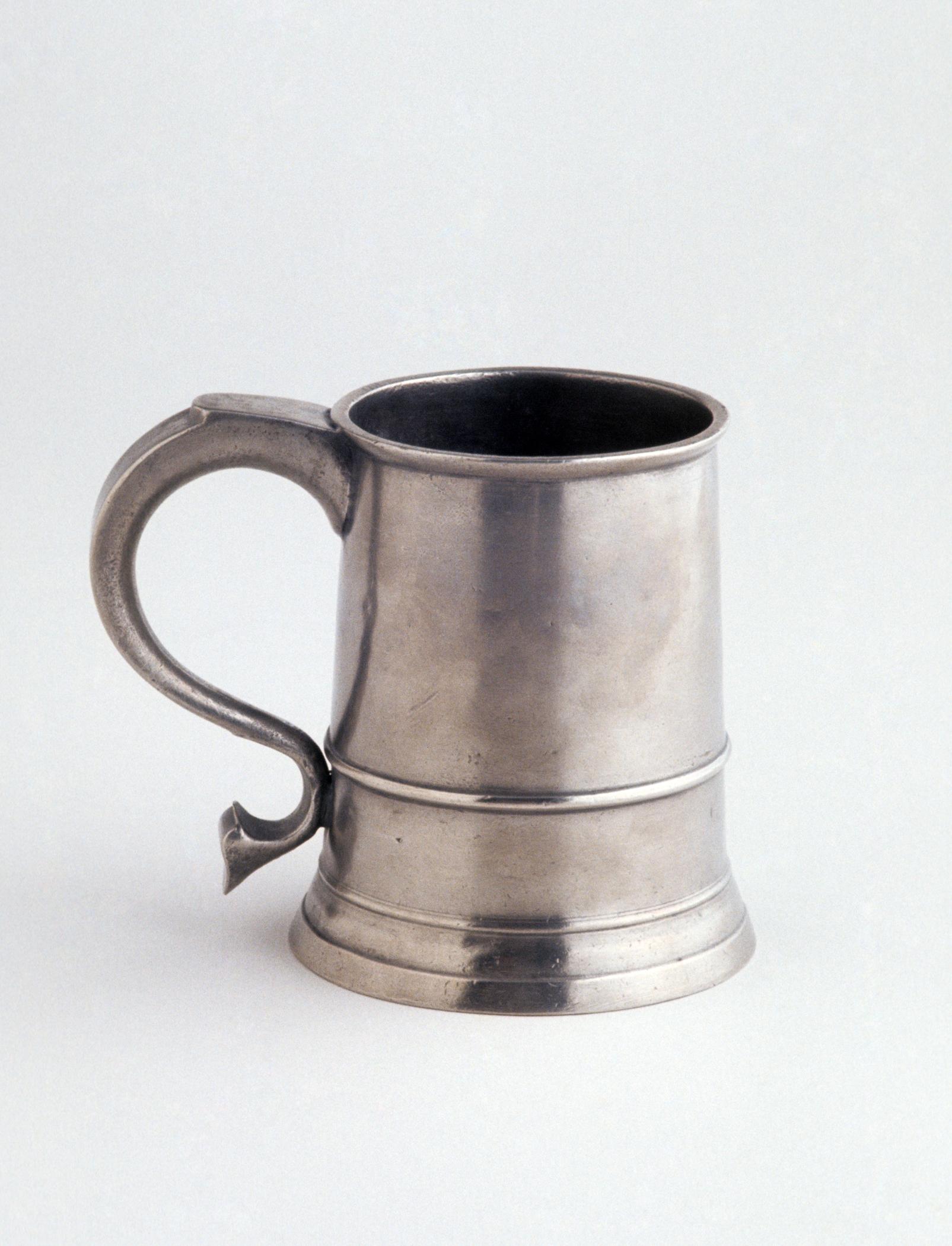 1965.2242 Pewter mug