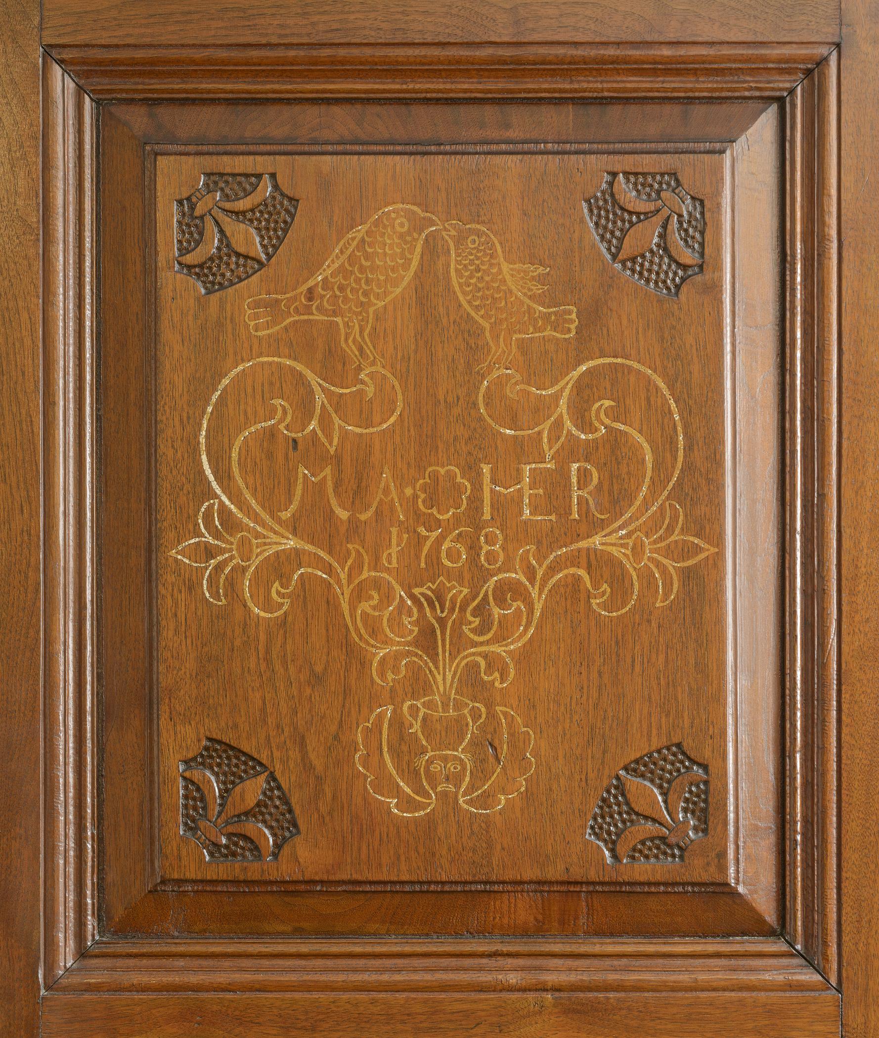 1965.2262 Schrank, detail 2