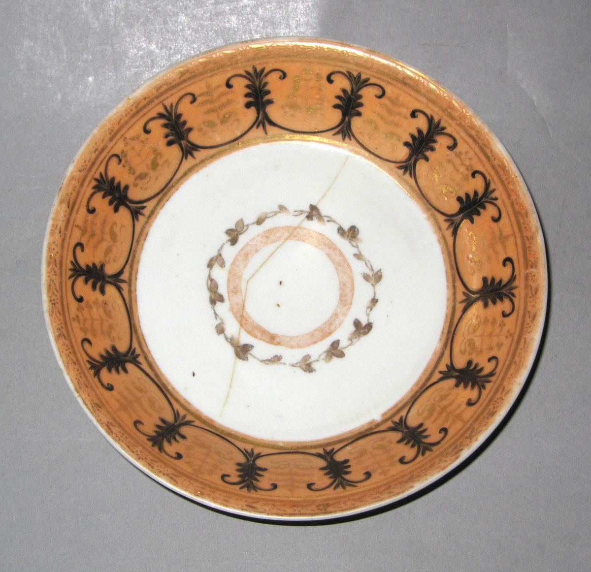 1956.0038.023 Porcelain saucer