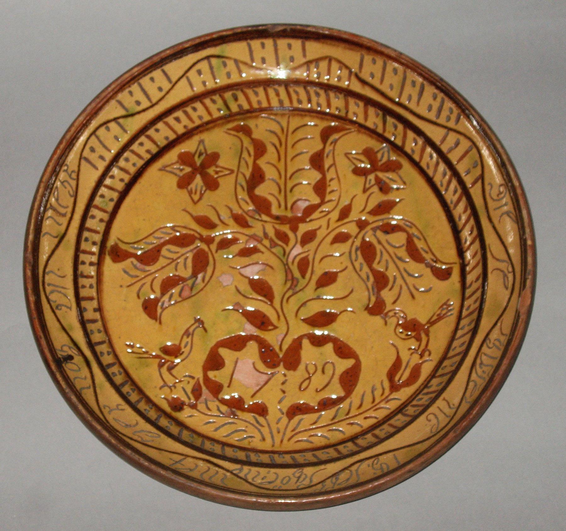 1965.2303 PA sgraffito dish