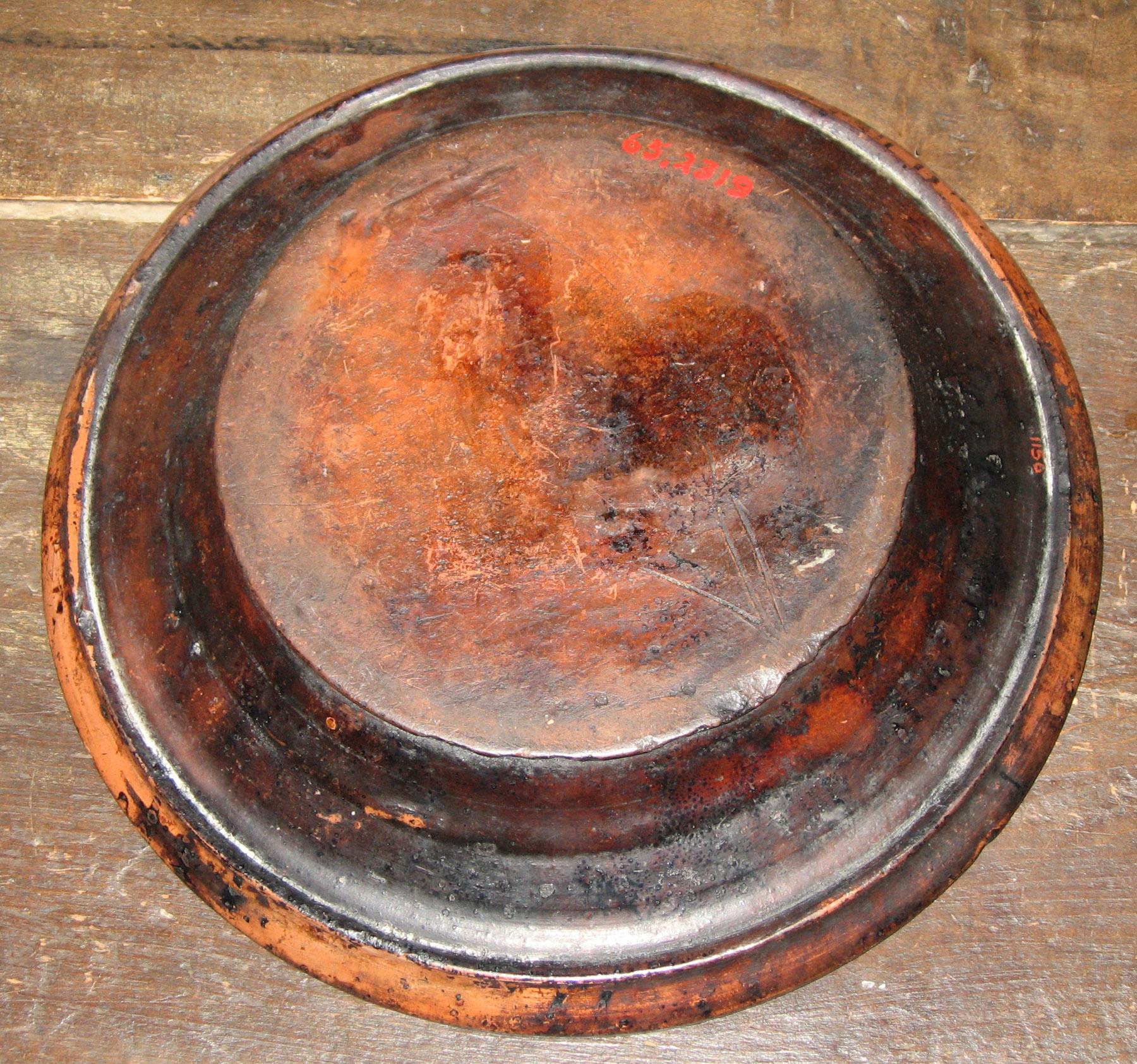 1965.2319 Slipware 1758 dish (bottom)