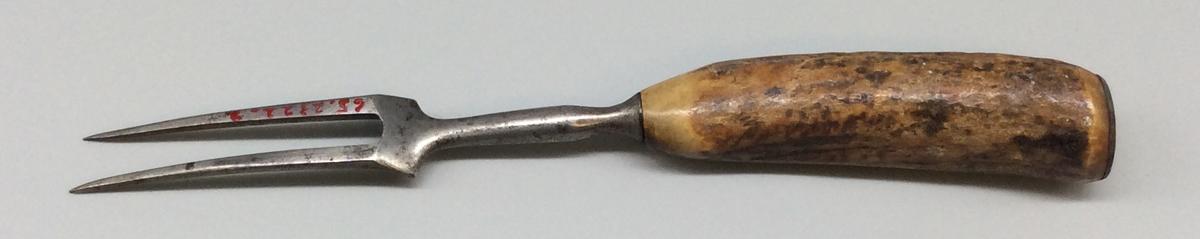 1965.2322.002 Fork, view 2