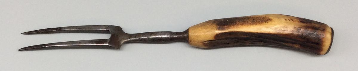 1965.2322.004 Fork, view 2