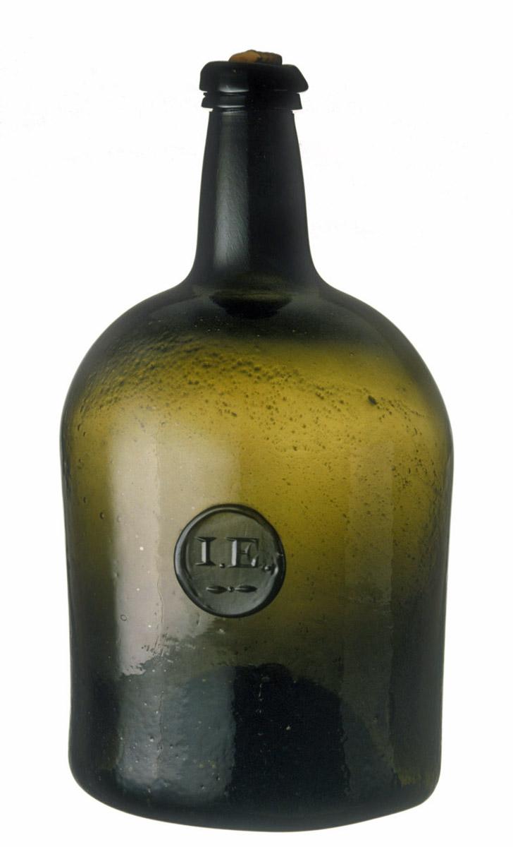 1965.2331 Bottle