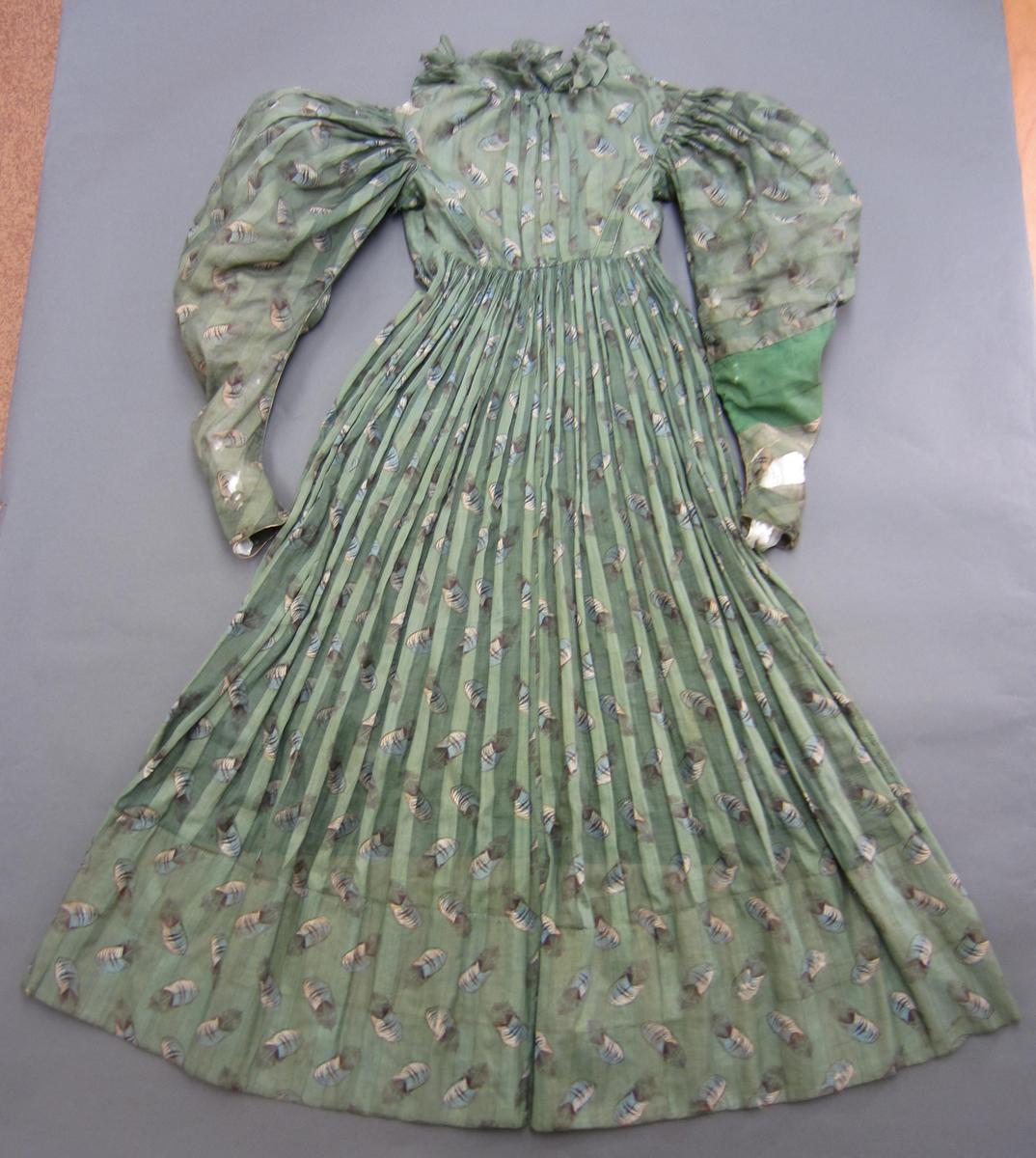 1965.2368 Dress, Back 2