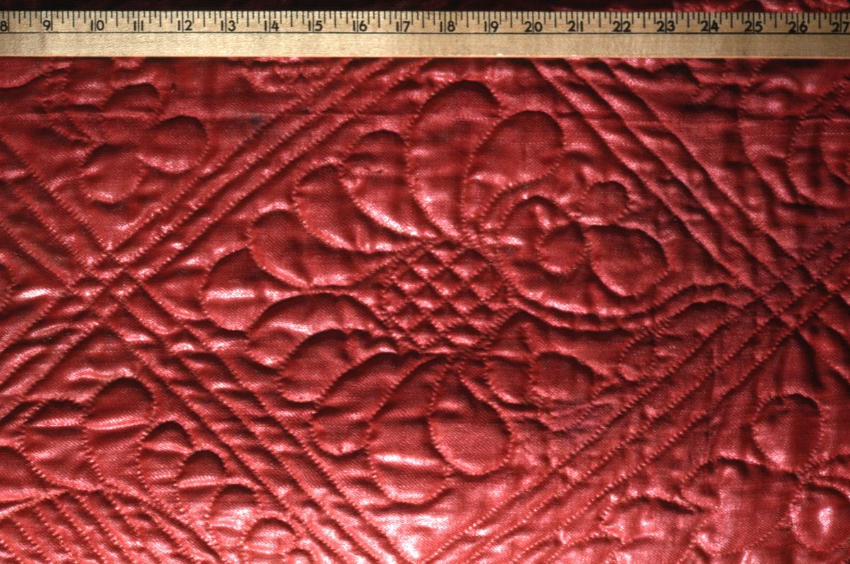 1965.2374 Quilt (detail 2)