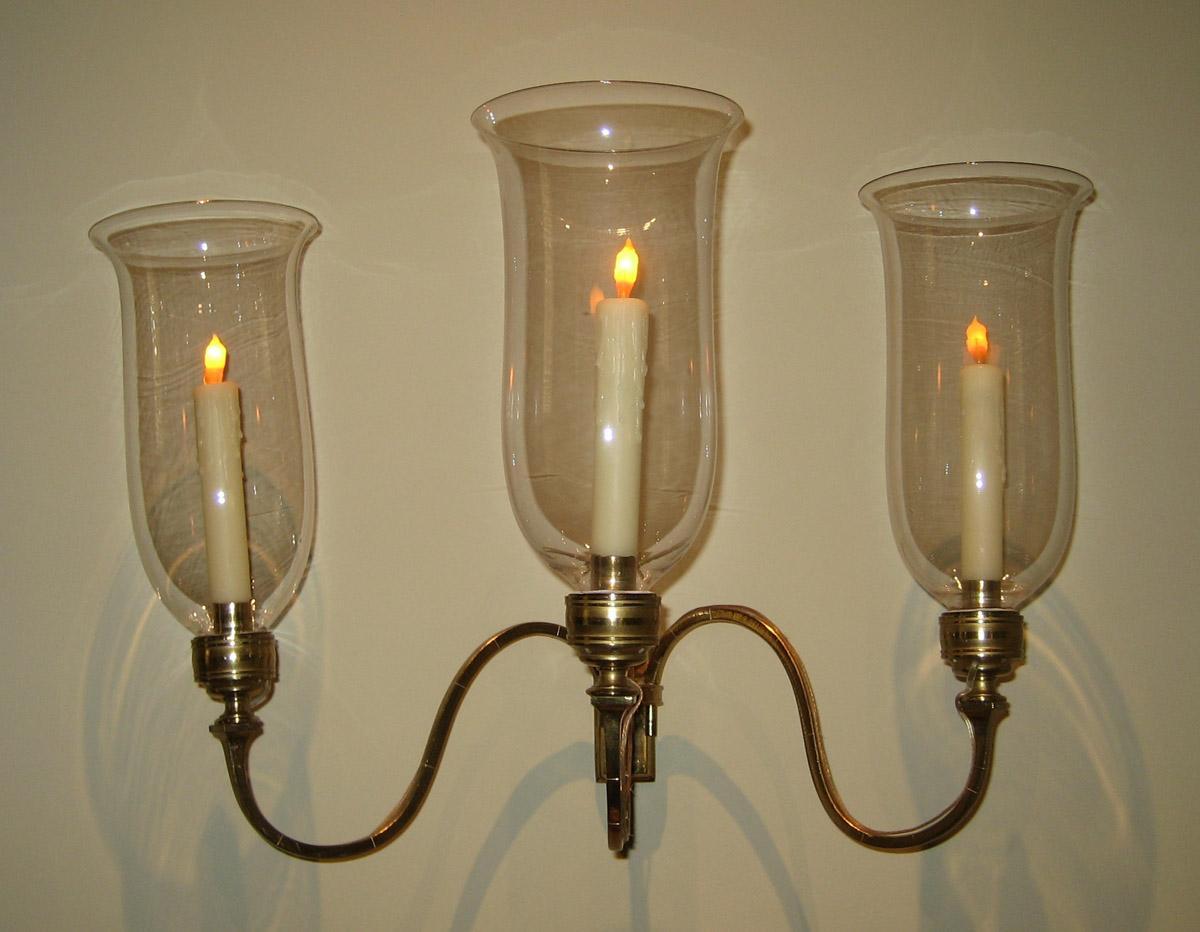 1965.2386.004 Sconce