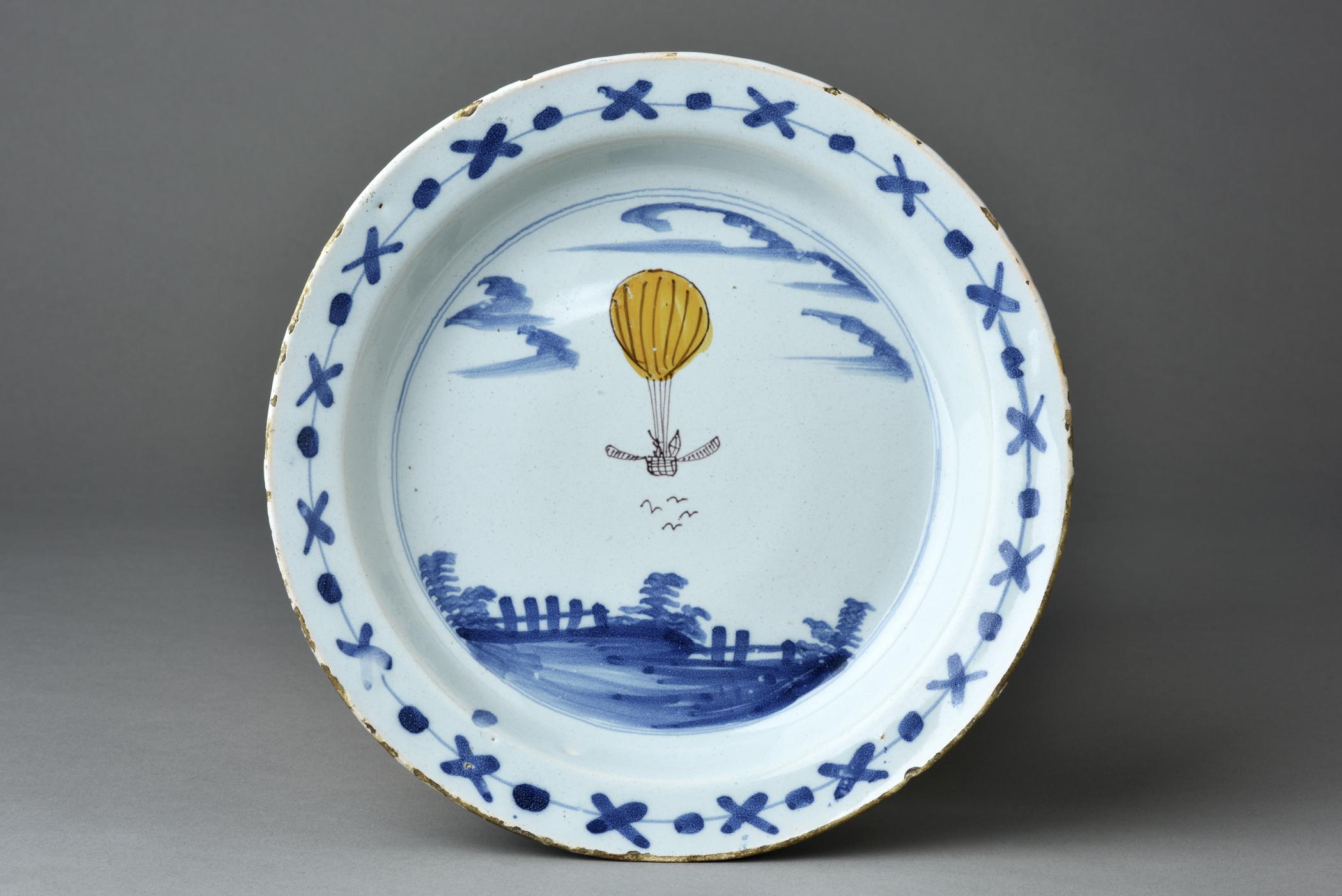 1956.0038.037 Plate, view 1