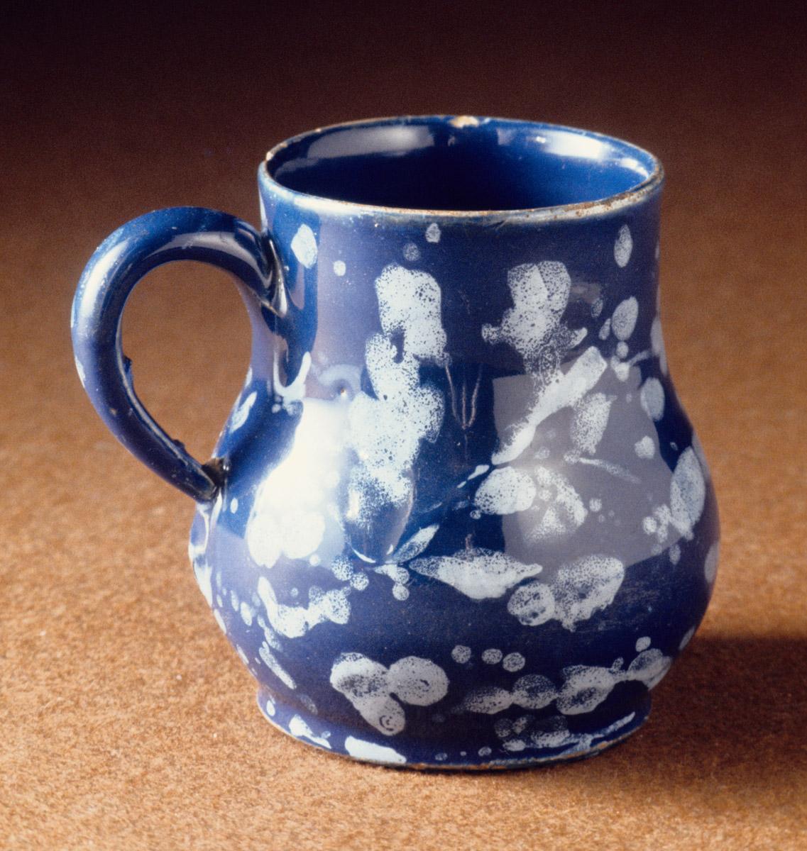 1965.2412 Mug