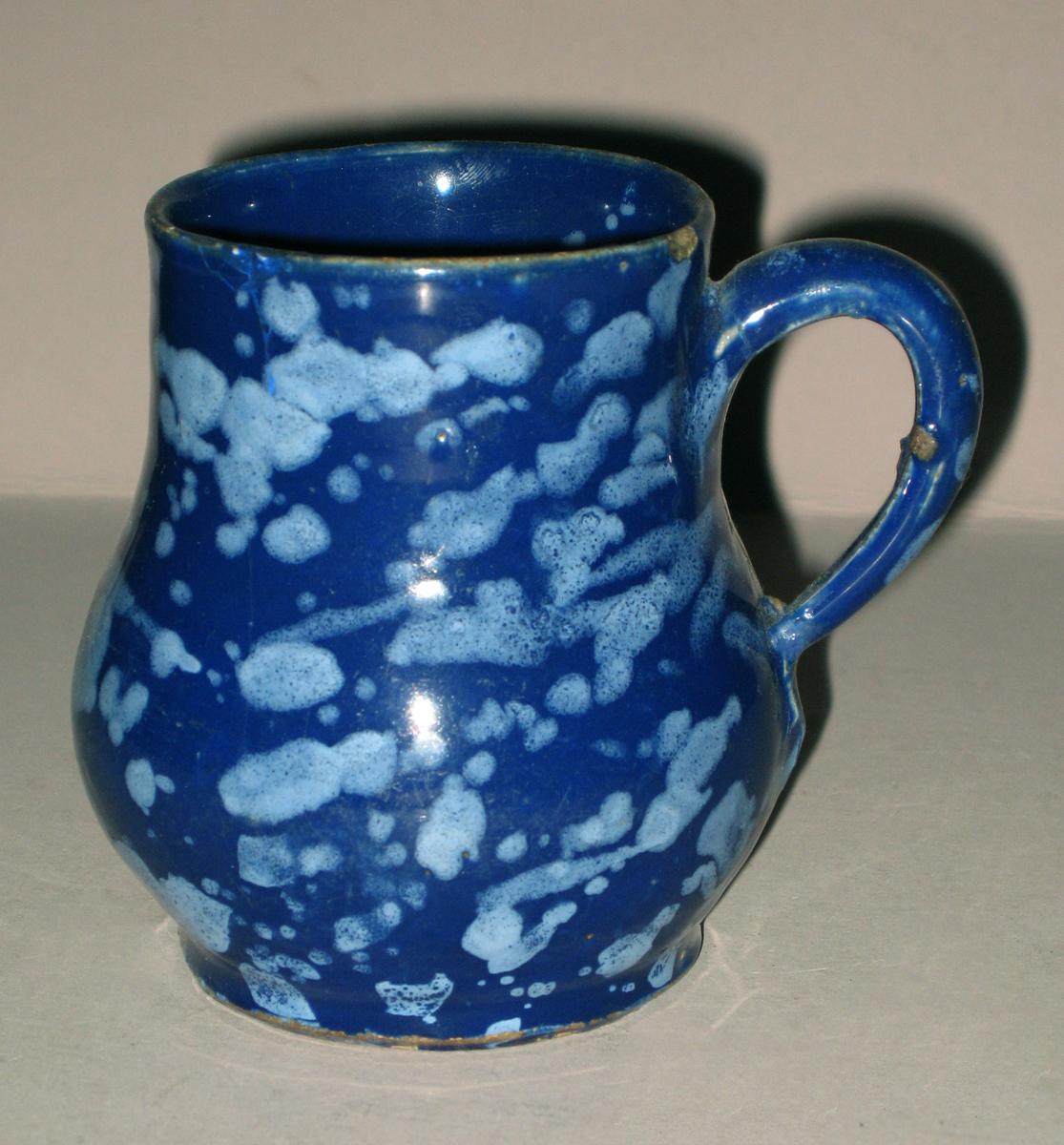 1965.2412 Delftware mug