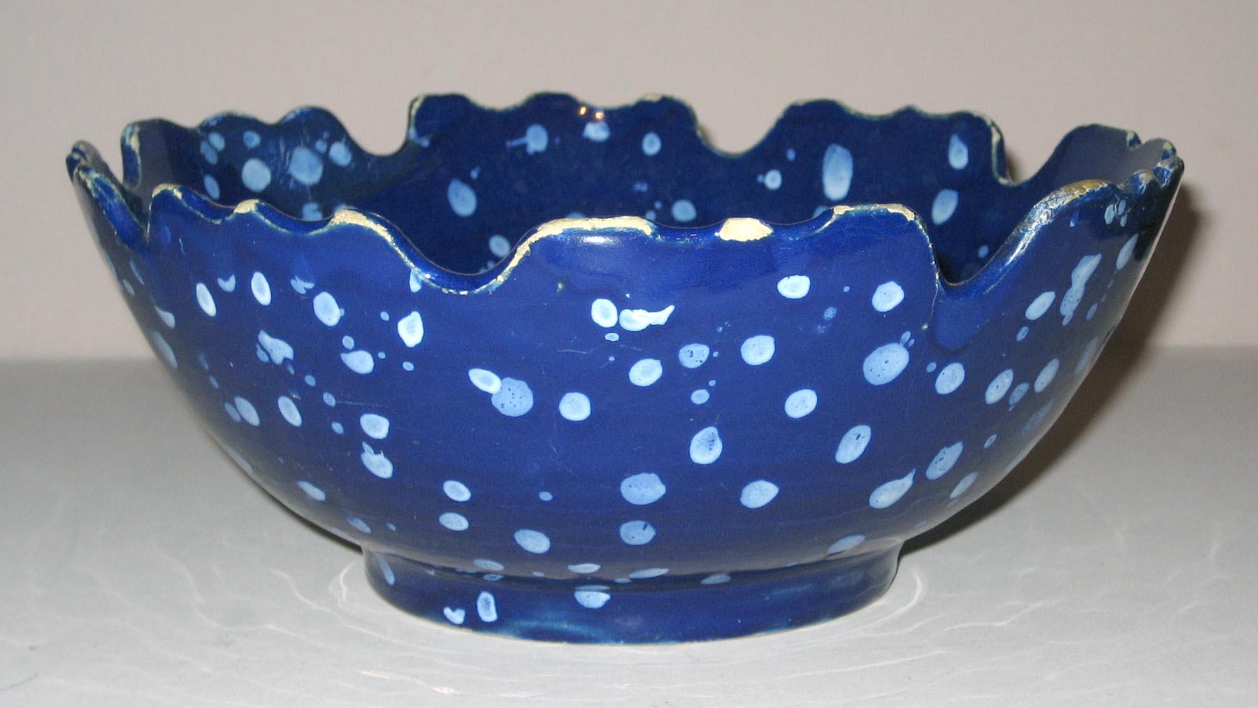 1965.2414 Delftware monteith