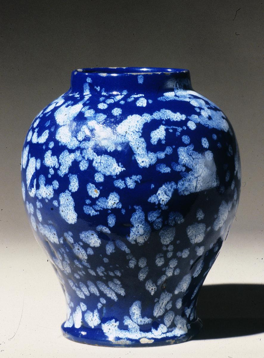1965.2419 Earthenware vase