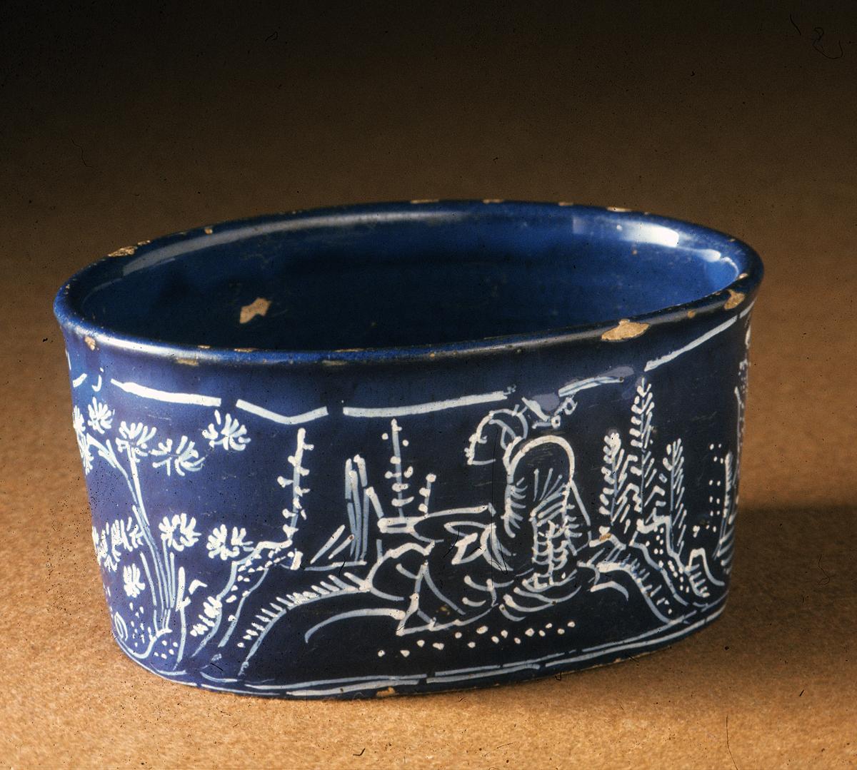1965.2424 Potting pot