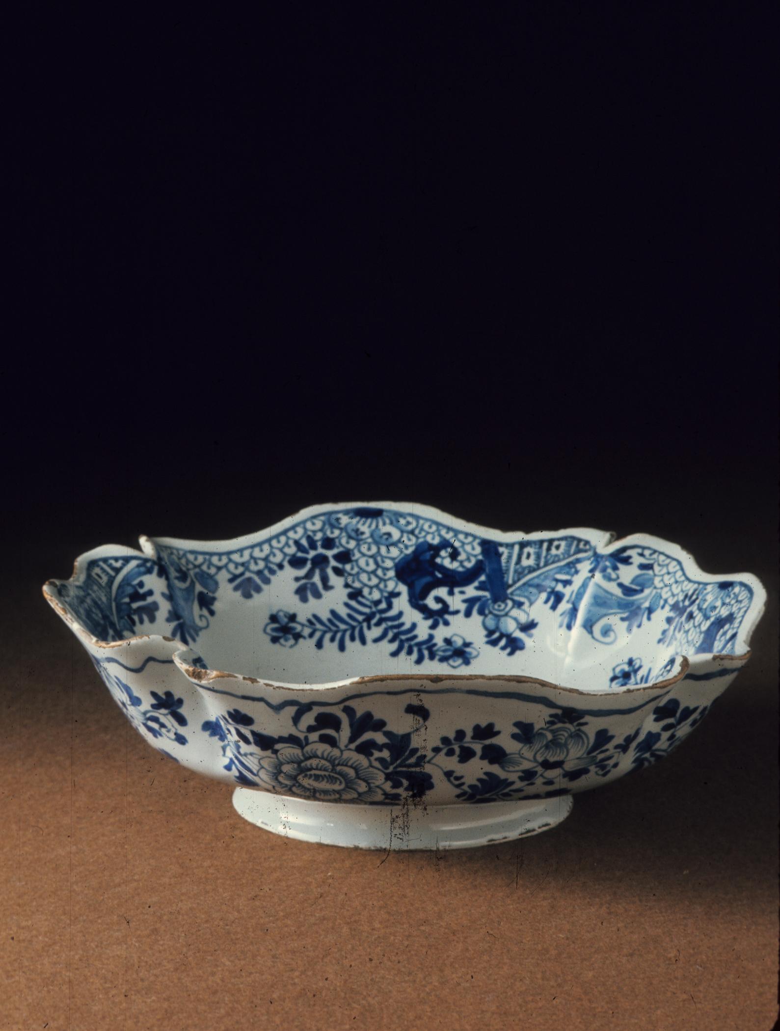 1956.0038.040 Bowl