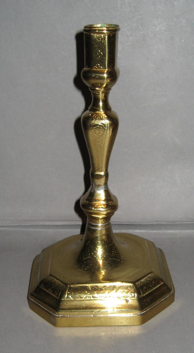 1965.2443.002 Candlestick