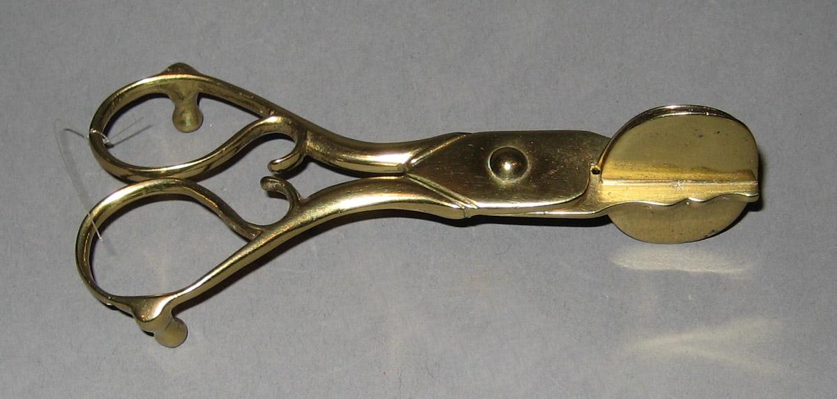 1965.2449 A Snuffer