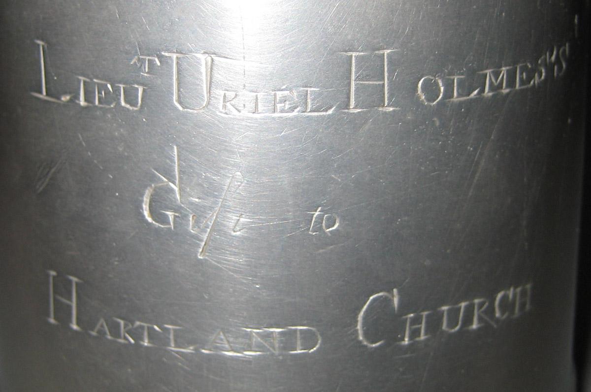 1965.2461 Mug (inscription)