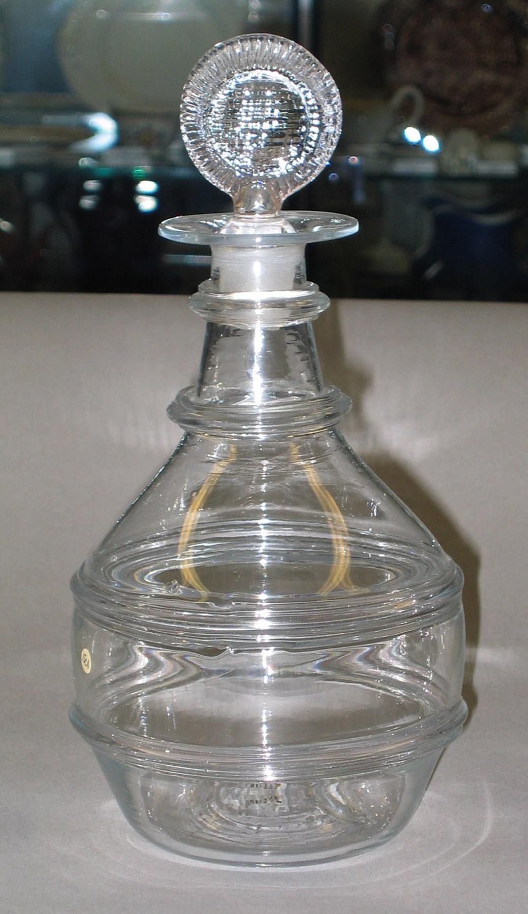 2006.0003.059 A, B Decanter with stopper