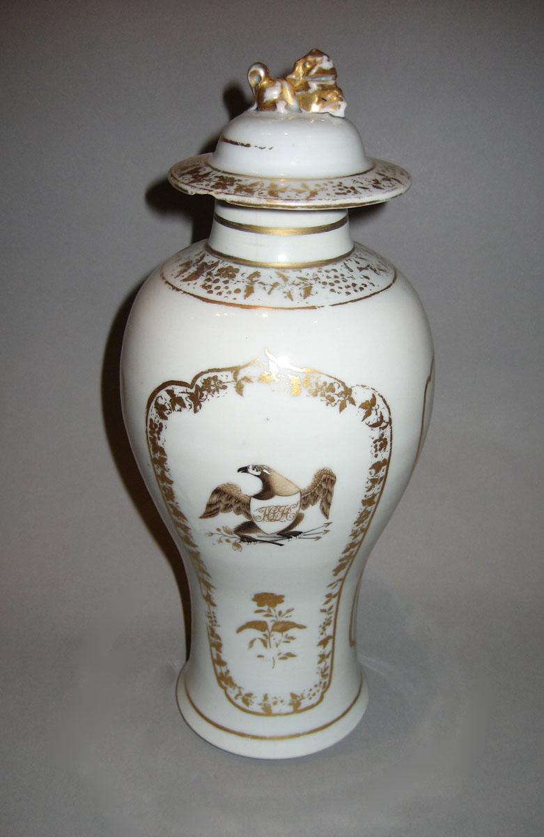 1956.0038.046 Vase view1
