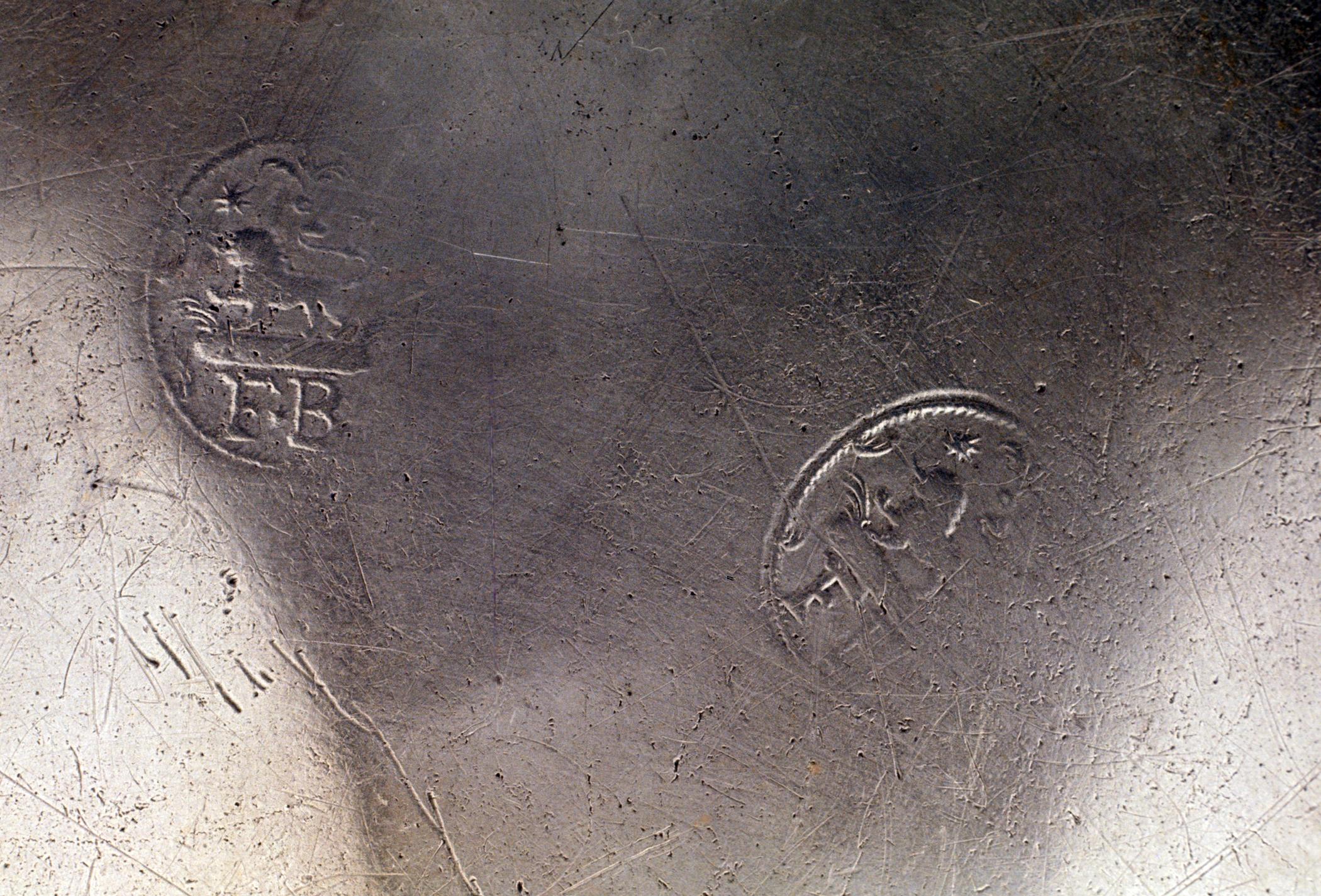 1965.2493 Pewter plate (marks 2 and 3)