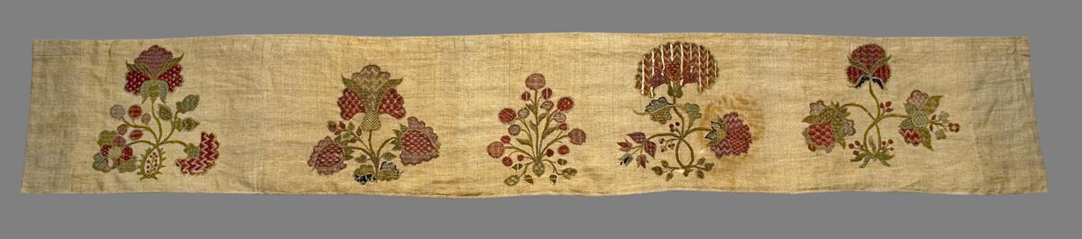 1965.2511.002 Window Hanging, Valance