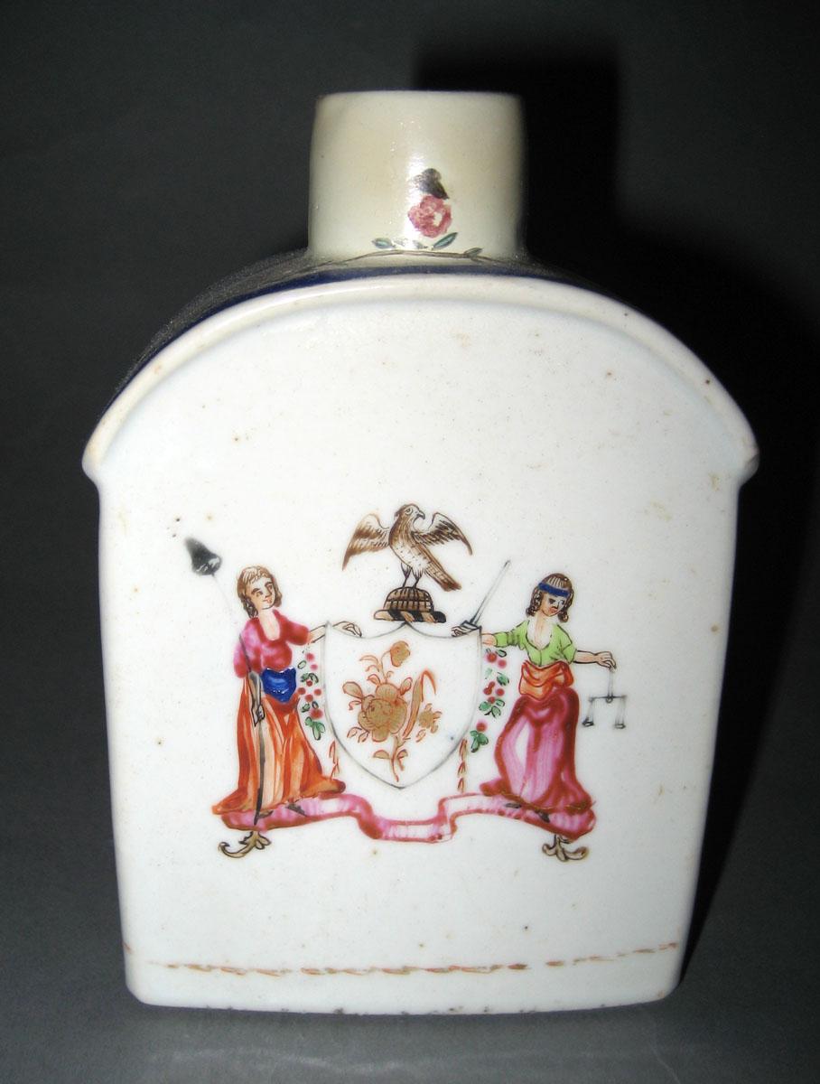 1956.0038.066 Porcelain Tea Cannister back