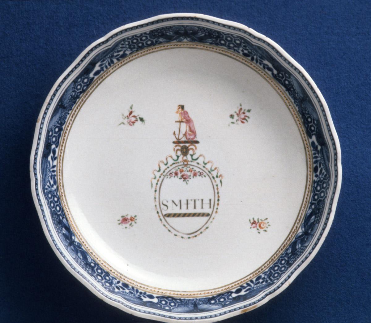 1956.0038.069 Dish, view 3