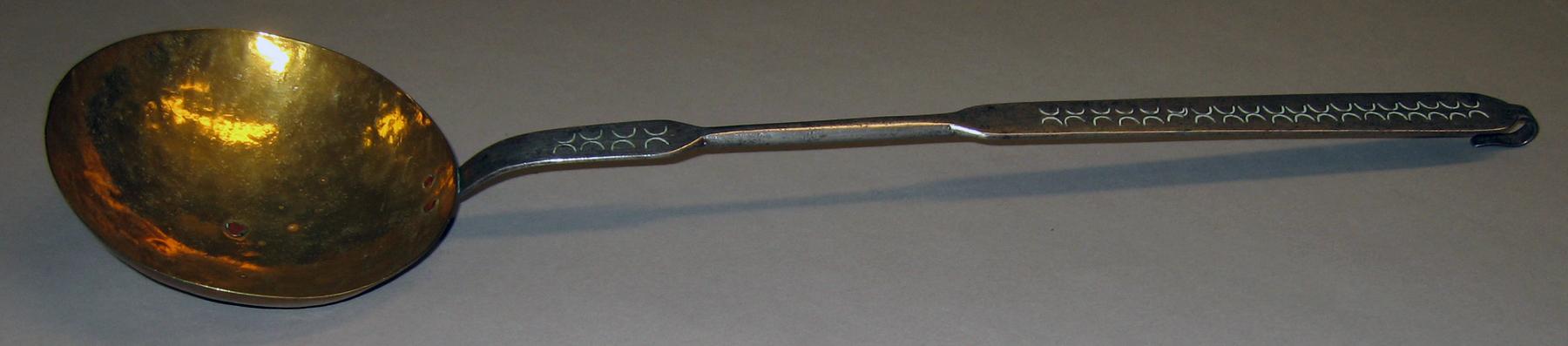 1965.2727 Ladle